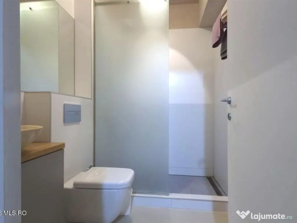 Mamaia Nord - White Tower, 2 camere, 51 mp, etajul 7, ved...