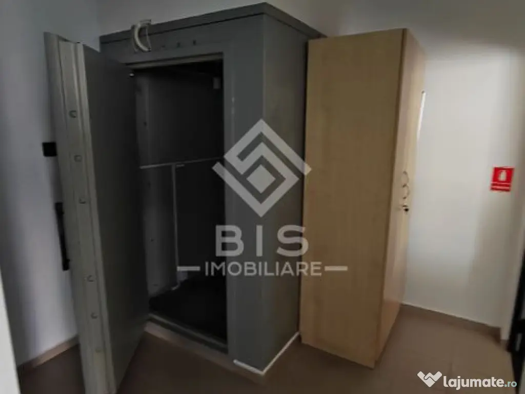 Spațiu Comercial Premium – Fost Sediu Bancar | B-dul D...