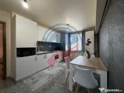 APARTAMENT 3 CAMERE-73 mp zona Promenada 