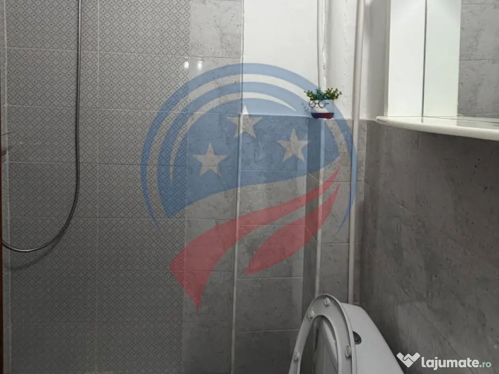 APARTAMENT 3 CAMERE-73 mp zona Promenada