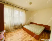 Apartament cu 3 camere si gradina proprie in Vasile Aaron di