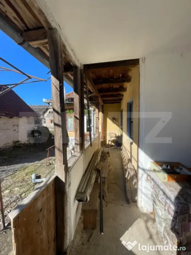 Se vinde casa renovabila la 10 minute de Huedin, in satul Bi