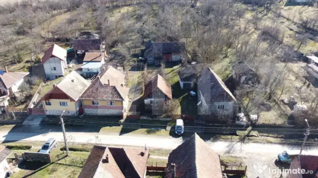 Se vinde casa renovabila la 10 minute de Huedin, in satul Bi