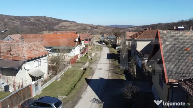 Se vinde casa renovabila la 10 minute de Huedin, in satul Bi