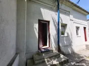 Casa pentru Investitie compartimentata in 5 apartamente 