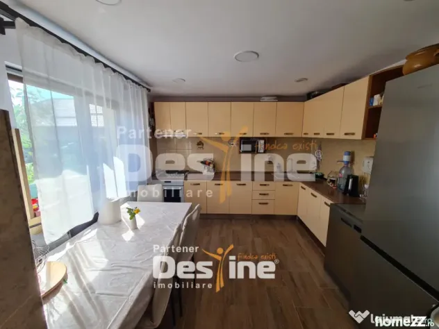 Casa individuala 96,50 mp utili, P+M - 175 mp teren - curte,