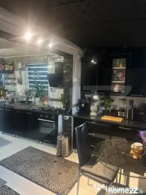Casă 5 camere | Zonă semicentrală | Curte proprie | 100 m