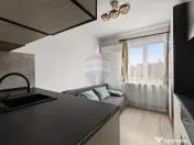 Garsonieră renovată, complet mobilată 