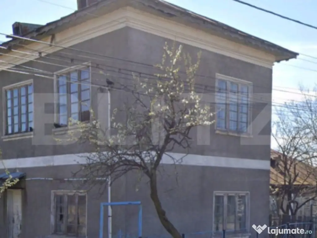 Casa P+1 renovabila, 1008 mp de teren, Sarbatoarea