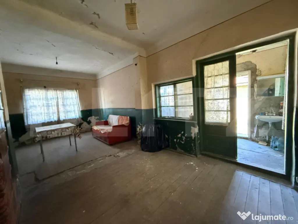 Casa P+1 renovabila, 1008 mp de teren, Sarbatoarea