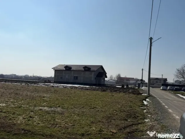 Domnești, teren langa pădure, 420mp, utilități, deschid