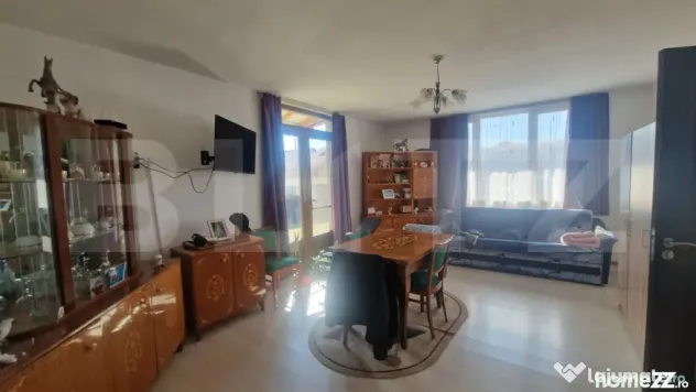 Casa 5 camere Tarlungeni (nu Izvor) teren 800 m, cartier no - Tarlungeni (Brasov)