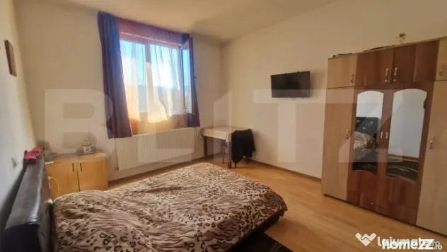 Casa 5 camere Tarlungeni (nu Izvor) teren 800 m, cartier no - Tarlungeni (Brasov)