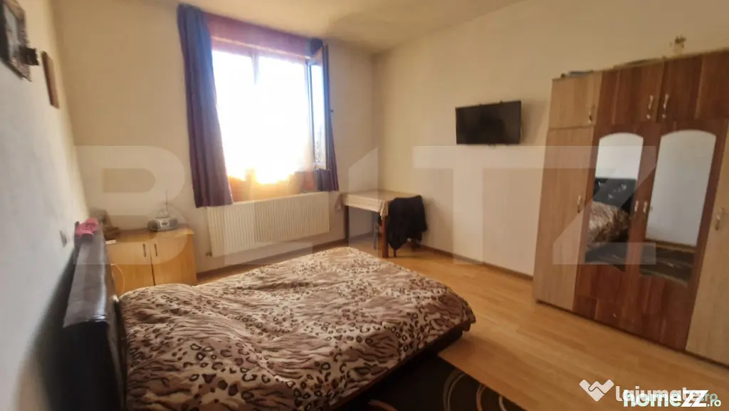 Casa 5 camere Tarlungeni (nu Izvor) teren 800 m, cartier no - Tarlungeni (Brasov)