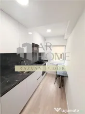 Apartament 3 camere, loc de parcare , Ploiesti, ultracentral 