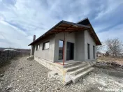 Casa Girov 100mp 56.000€ 560mp Teren