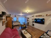Apartament cu 4 camere decomandate si terasa in cartierul Ar 