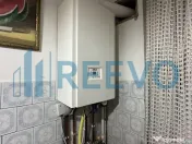 Apartament cu 3 camere de vânzare, în Buhuși 