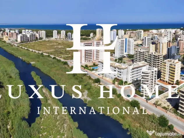 Apartament 4 camere central uimitor cu terasă privată priveliște captivantă spre râu