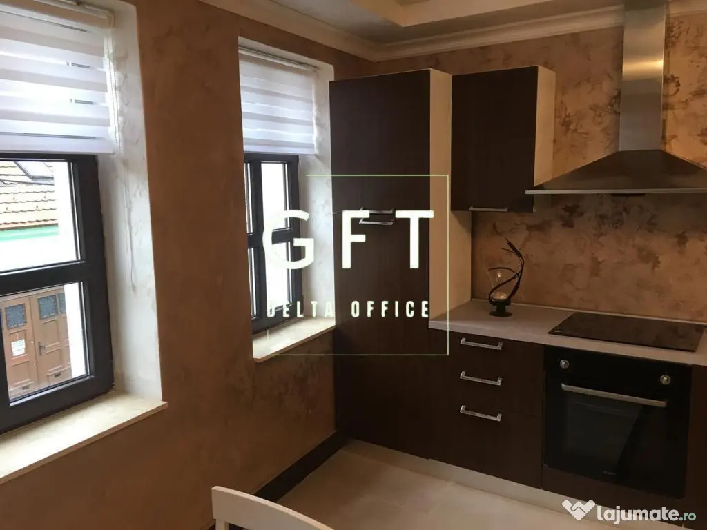 Apartament 3 camere, etaj intermediar 1 - decomandat, zon...