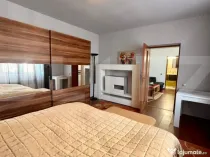 Apartament la casa , 50 mp , 2 camere , curte comună