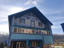 Casa multifunctionala, 420mp, 2300mp teren, Siret