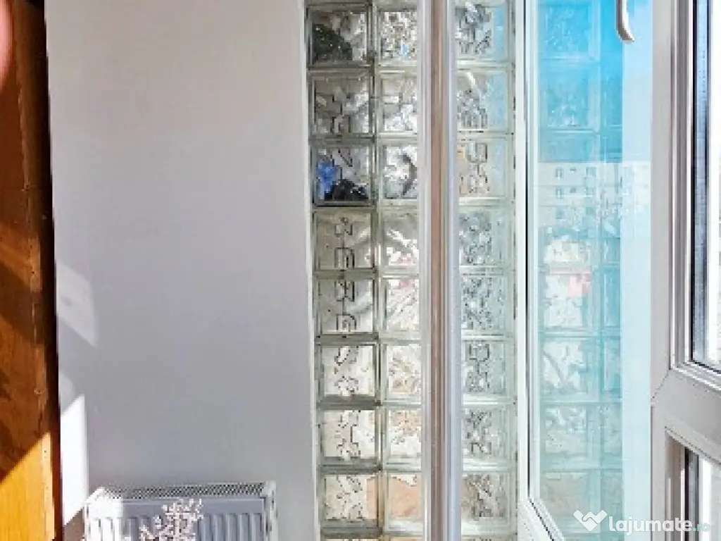 Apartament 2 camere, etaj 1, zona Biserica Catolica