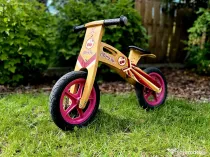 Bicicletă de echilibru din lemn pentru copii