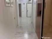 Apartament 3 camere decomandat zona centrală 