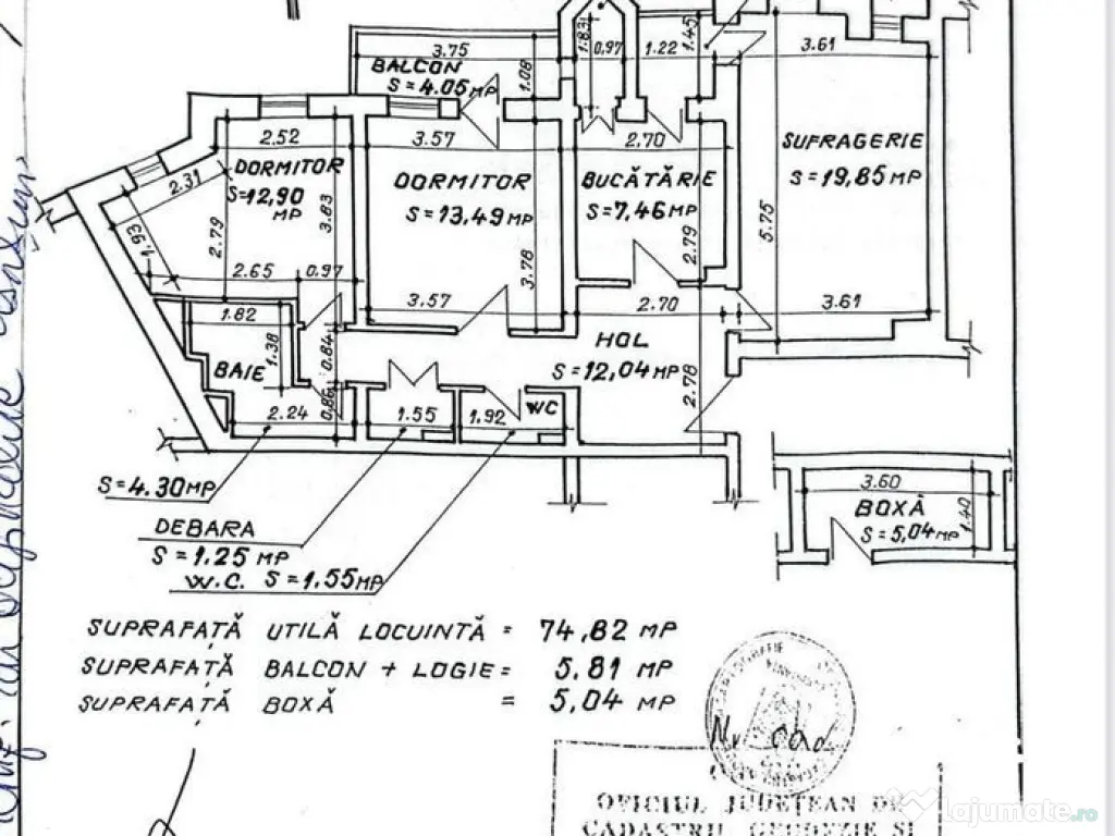 Apartament 3 camere decomandat zona centrală