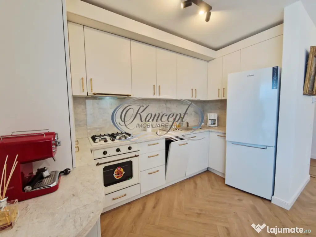 Apartament la prima inchiriere cu parcare in zona Vivo