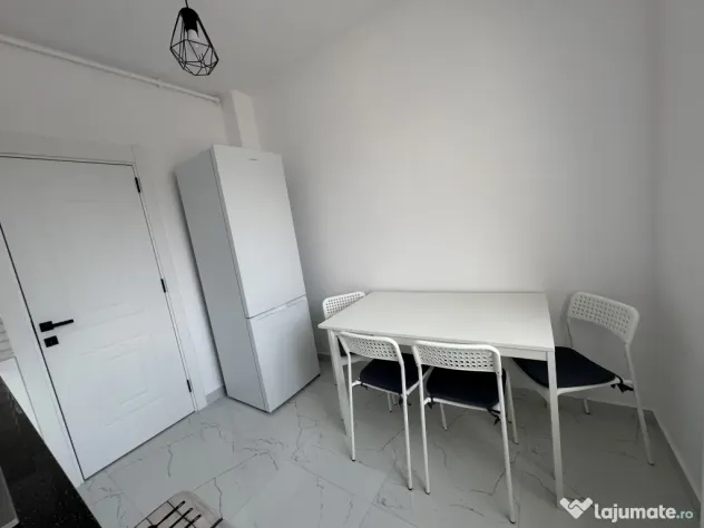Proprietar închiriez apartament 3 camere NOU 15min. Aparatorii Patriei
