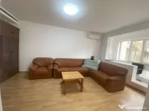 Apartament 2 camere decomandat, etaj 2, aproape de metrou Pa