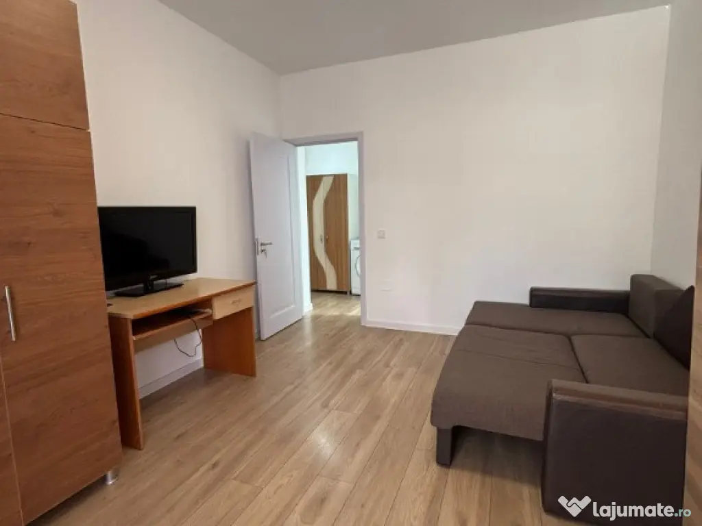 Ap. 1 cam decomandat, bloc nou, mobilat si utilat, se acceptă credit