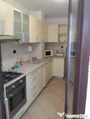 Apartament, 2 camere, decomandat, etajul 1/10, zona 8 Martie 