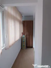 Apartament, 2 camere, decomandat, etajul 1/10, zona 8 Martie 