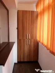Apartament, 2 camere, decomandat, etajul 1/10, zona 8 Martie 
