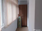 Apartament, 2 camere, decomandat, etajul 1/10, zona 8 Martie 