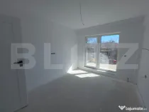 Apartament 3 camere, 67 mp, bloc nou, parcare, zona Libertat