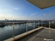 APARTAMENT CU TERASA GENEROASA SI VEDERE UNICA CATRE LAC 