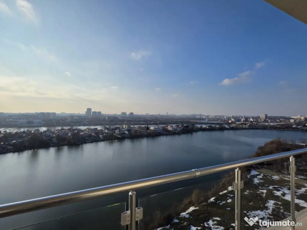 APARTAMENT CU TERASA GENEROASA SI VEDERE UNICA CATRE LAC