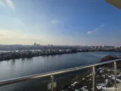 APARTAMENT CU TERASA GENEROASA SI VEDERE UNICA CATRE LAC 