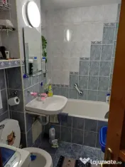 Apartament cu 2 camere decomandate zona Burdujeni - Cuza Voda 2 