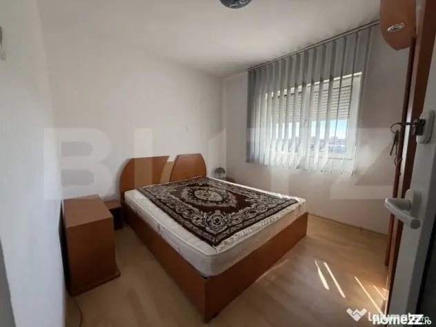 Apartament 3 camere, 55 mp, zona Micro 4
