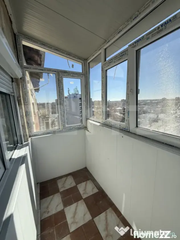 Apartament 3 camere, 55 mp, zona Micro 4
