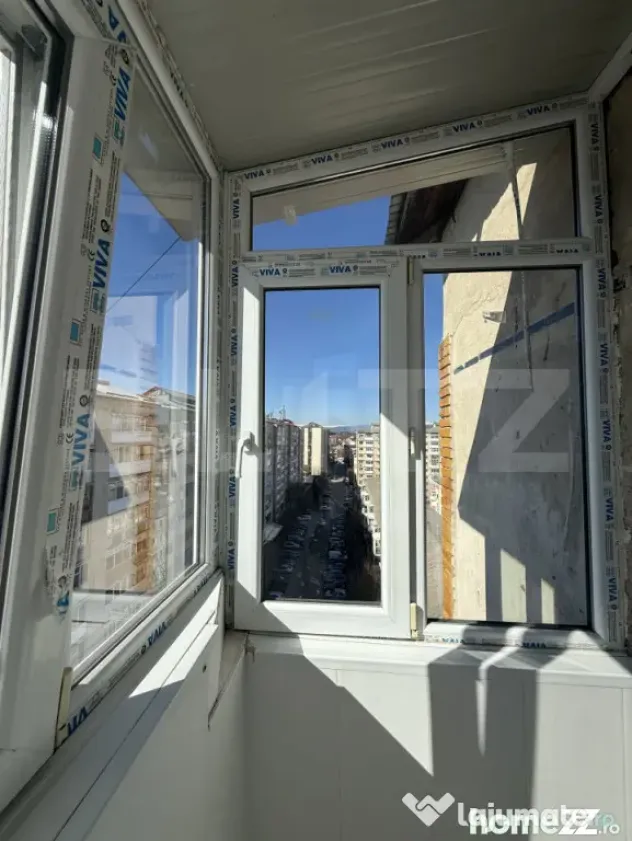 Apartament 3 camere, 55 mp, zona Micro 4