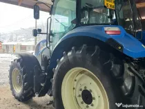 Tractor New Holland