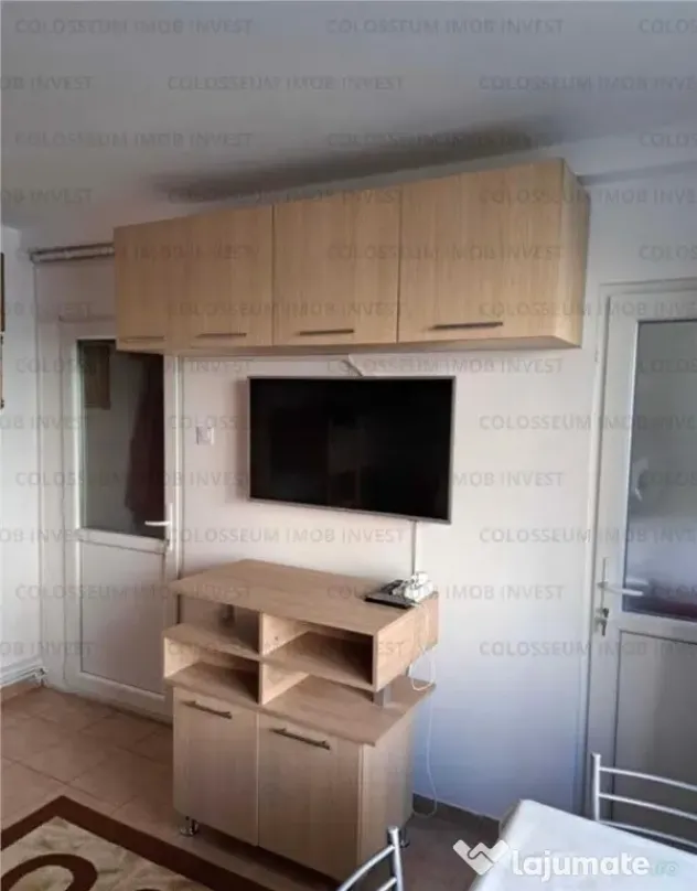 Garsoniera semidecomandata - zona Brasovul Vechi