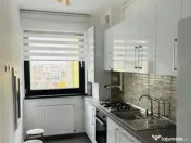 CHIRIE 2 Camere Bloc Nou, Parcare, zona Coresi 