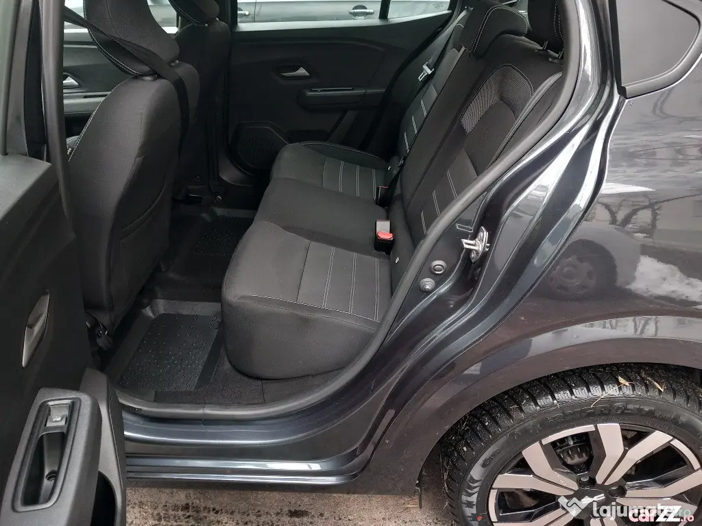 Proprietar Logan 2024